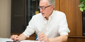 2025 401(k) Contribution Limits: New IRS Guidelines Explained - Cover Image